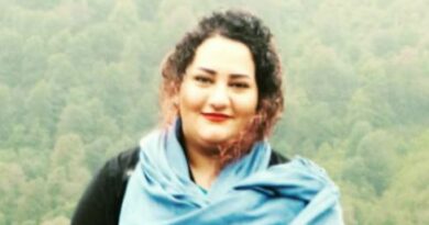 آتنا دائمی، زندانی سیاسی