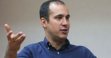 کاوه مدنی،