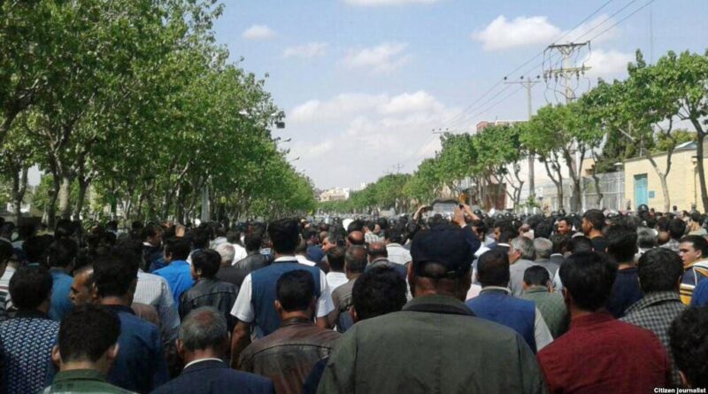 کشاورزان معترض در اصفهان