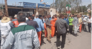 ۳۰۰ کارگر شهرداری بندر ماهشهربیش از یک هفته است که اعتصاب کرده‌اند