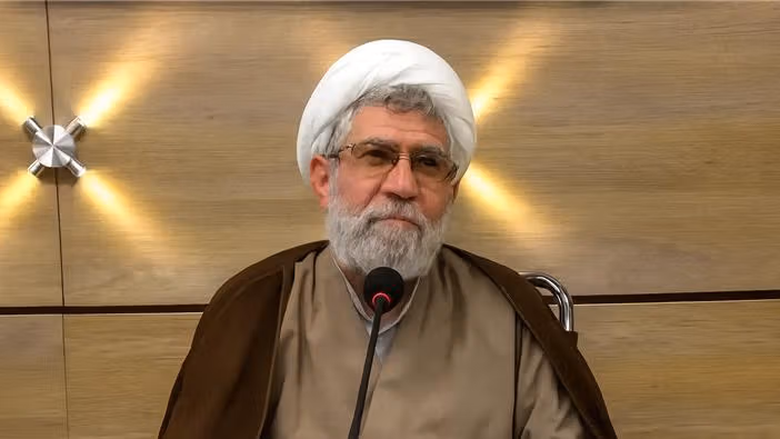 عبدالرحیم سلیمانی اردستانی به ۶ سال حبس، جزای نقدی و خلع لباس  محکوم شد